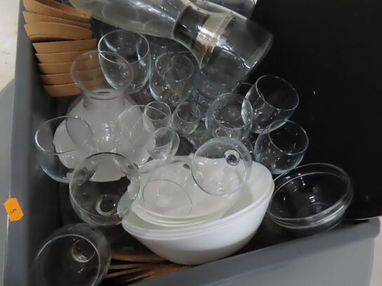 Blandet glas, karafler, tallerkener mv. EVA SOLO