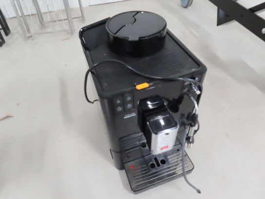 Espressomaskine med indbygget kværn - MELITTA