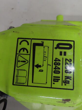 Palleløfter til 2200 kg. 