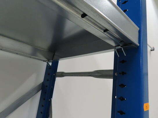 Kraftig stålreol (uden indhold)