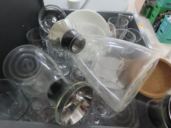 Blandet glas, karafler, tallerkener mv. EVA SOLO