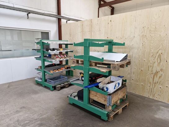 Kraftige lagerreoler med diverse