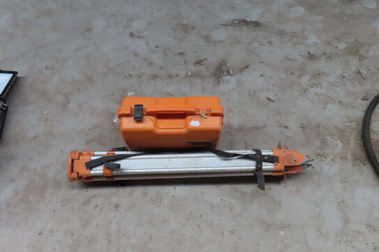 Rotationslaser med stander GEO-FENNEL FL 250 VA-N