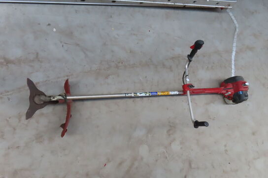 Buskryder JONSERED CC 2235