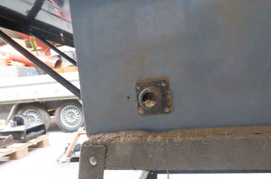 Bordrundsav BLACKBULL JS-250A2