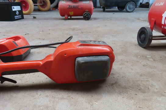 Stangsav HUSQVARNA 136 LIHD50