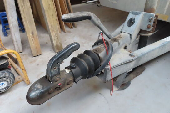 Trailer med indhold VARIANT PRO-LINE