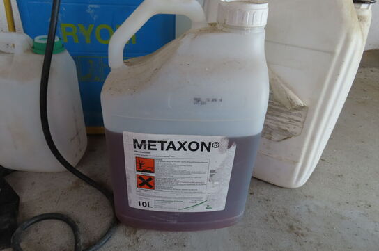 2 stk havesprøjtere inkl. Dunke med ukrudtsmiddel