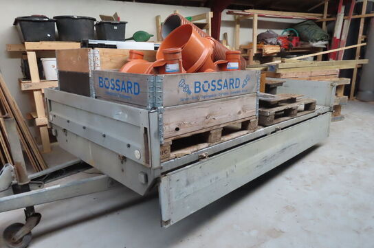 Trailer med indhold VARIANT PRO-LINE