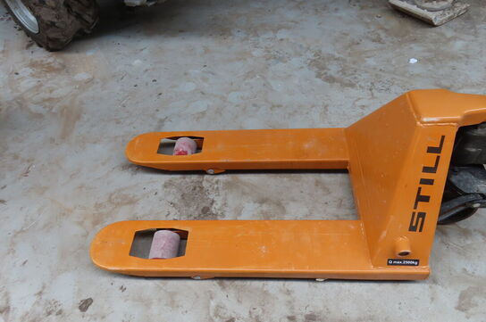 Palleløfter med korte gafler STILL RHP25-800MM