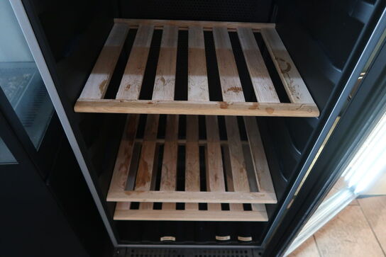 Vinkøleskab, Vestfrost FZ 414 W 