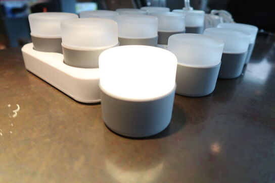 12 stk. DUNI LED lys - inkl. Docking station 