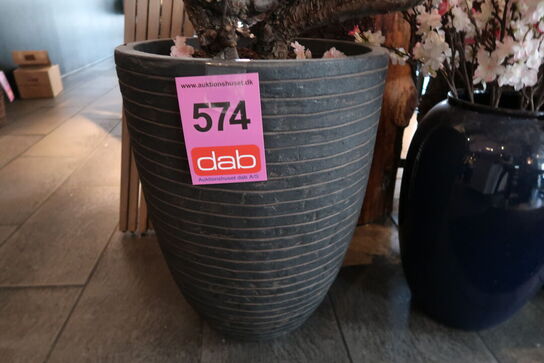 Kunstig plante i krukke 