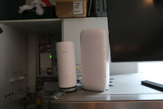 Alhua skærm + 6 stk. Overvågningskameraer