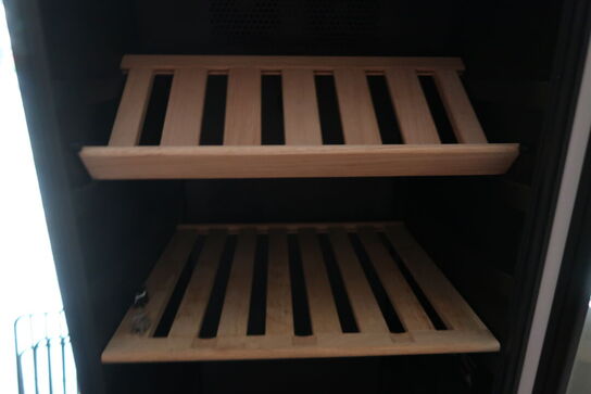 Vinkøleskab, Vestfrost FZ 420 W - H, black Edition