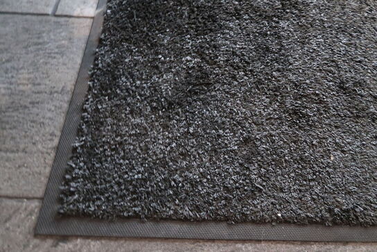 Gulvmåtte - 200x110 cm 