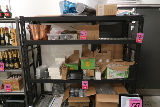 5 stk. Stålreol + barbord - UDEN INDHOLD