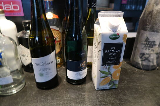 18 fl. Ass. Alkohol - I ANBRUD