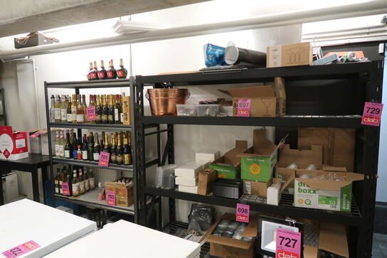 5 stk. Stålreol + barbord - UDEN INDHOLD