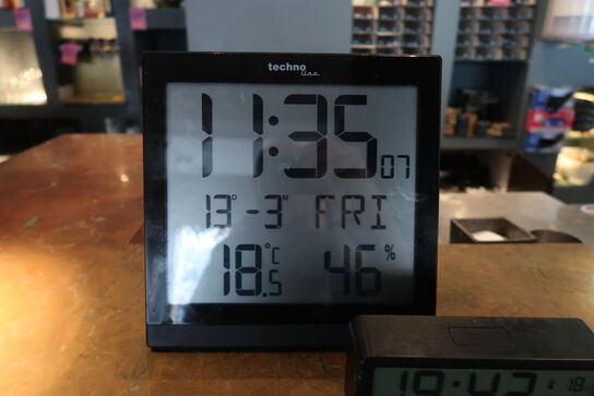 Techno Line WS8015 ur 