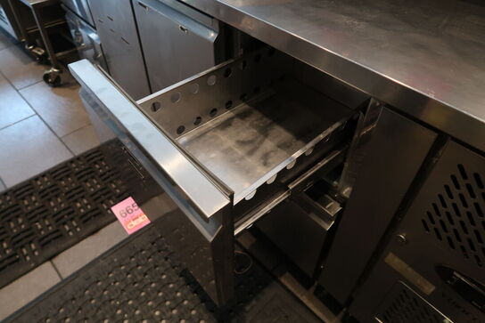 Kølebord med 4 døre og bagkant - Tefcold CK7410 - 533 liter