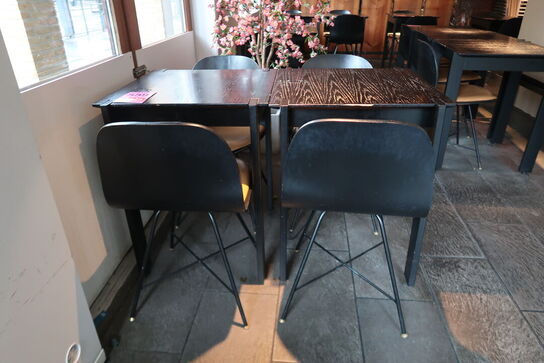 2 stk. Henning Larsen design borde med 4 stole