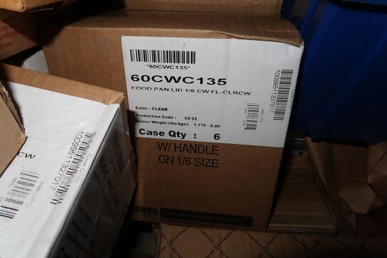 Palle med div. Køkkenservice, bestik ETERNUM, tallerkner, fade m.m.