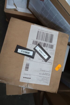 Palle med div. Rengøringsmidler m.m. UNOX, MERRYCHEF m.fl.