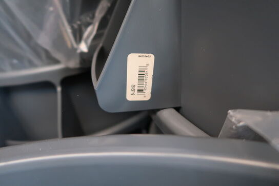 Palle med skraldespande m.m.