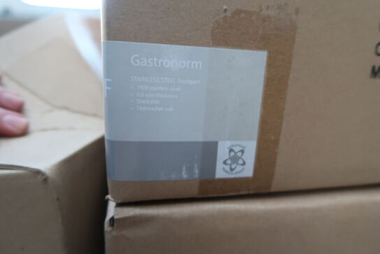 6 stk. perforeret gastrobakker FOODPAN PF