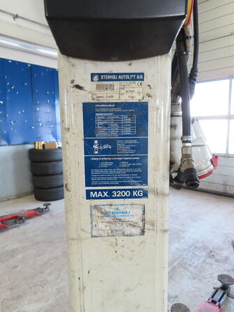 2-søjlet autolift, STENHØJ AUTOLIFT A/S, type: 099401 2.32CF