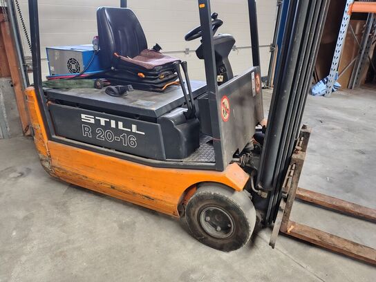Truck  STILL R 20-16
