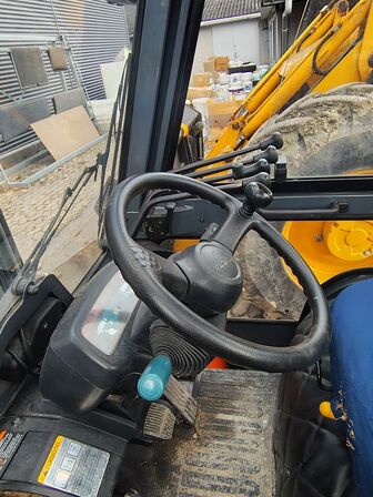 Truck  TOYOTA 02-7FDF18 