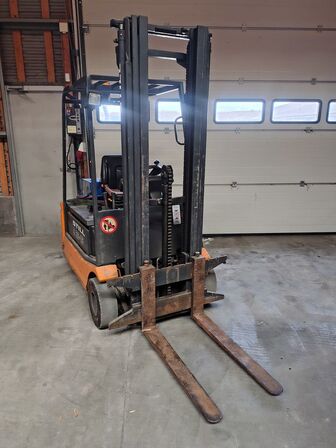 Truck  STILL R 20-16