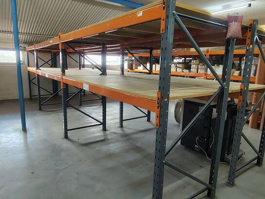 Lagerreoler uden indhold