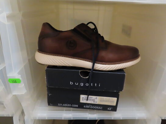 Sko - BUGATTI - Str. 42