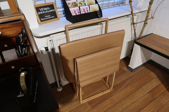 Div. Kort samt holder til gavepapir