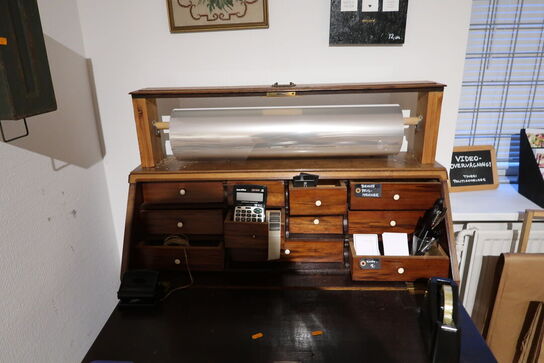 Pakkedisk med indhold