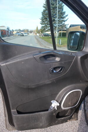 Varebil OPEL Vivaro 1,6 CDTI