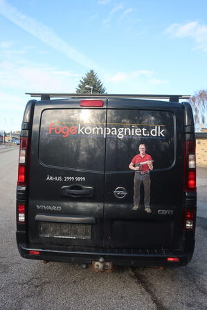 Varebil OPEL Vivaro 1,6 CDTI