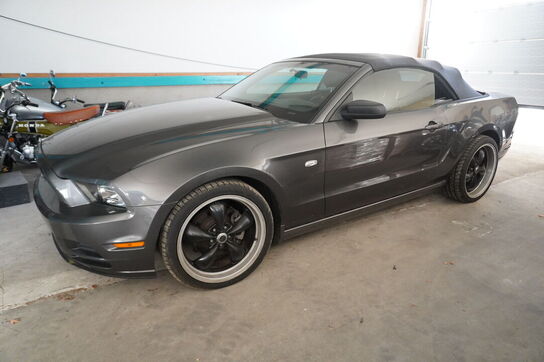 Personbil FORD Mustang 3,8 V6 Årgang 2014