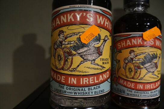 2 fl. Whiskey HANKY'S WHIP