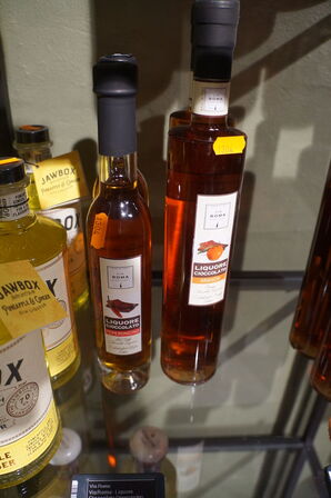 2 stk. Gin liqueur JAWBOX