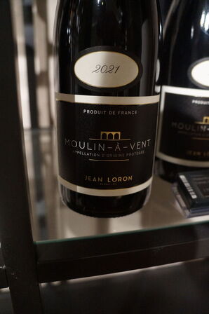 4 fl. Vin JEAN LORON MOULIN-A-VENT