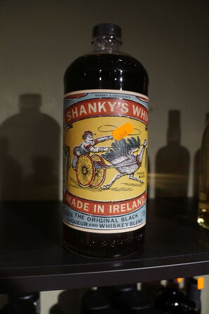 1 fl. Whiskey HANKY'S WHIP