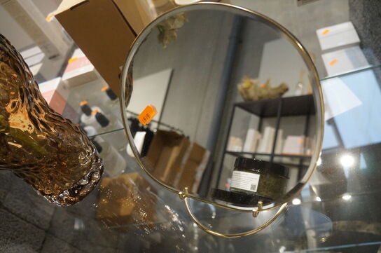 Bordspejl FERM LIVING