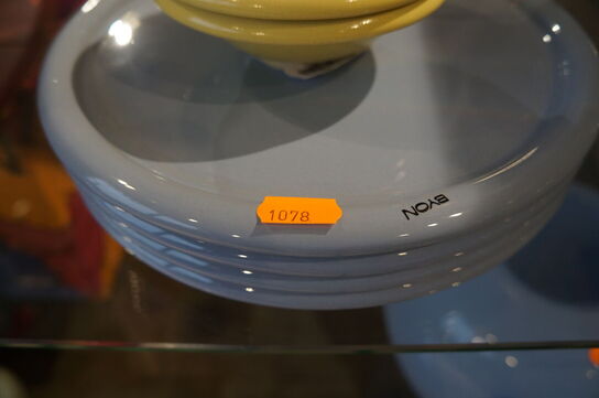 3 stk. Tallerkener & 2 stk. Skåle BYON