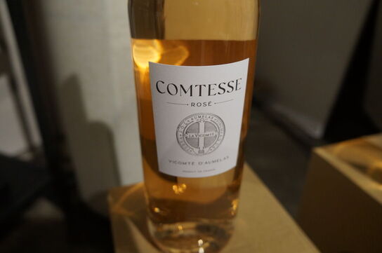 6 fl. Vin COMTESSE