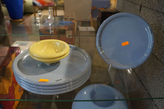 3 stk. Tallerkener & 2 stk. Skåle BYON