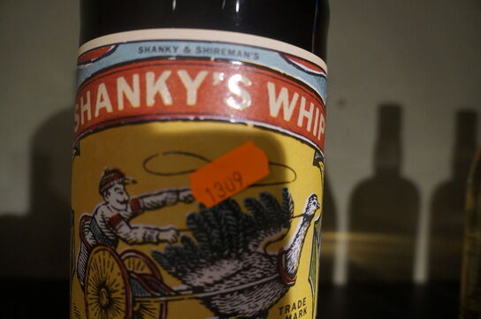 2 fl. Whiskey HANKY'S WHIP